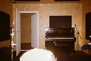 More info about STUDIO H (members only)